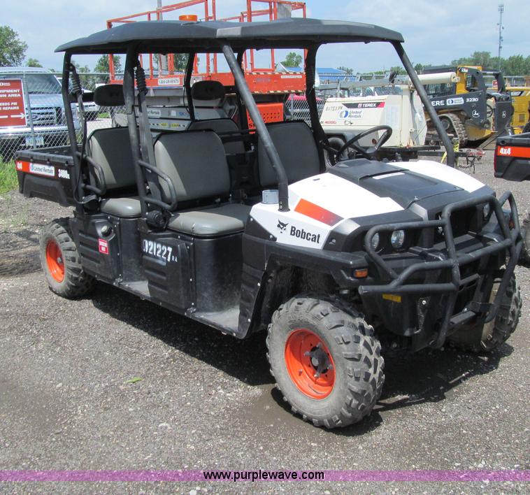 image for item J3477 2012 Bobcat 3400XL utility vehicle