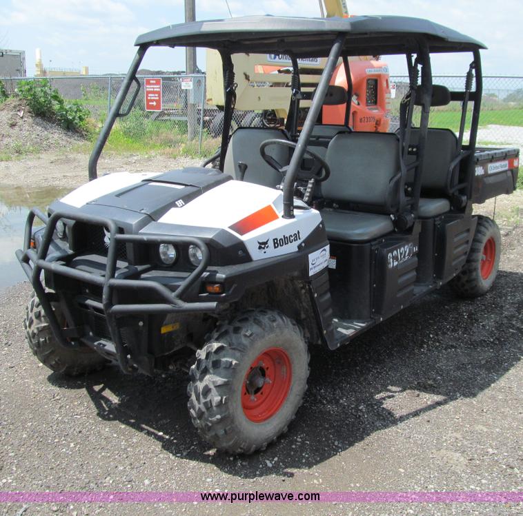 image for item J3477 2012 Bobcat 3400XL utility vehicle