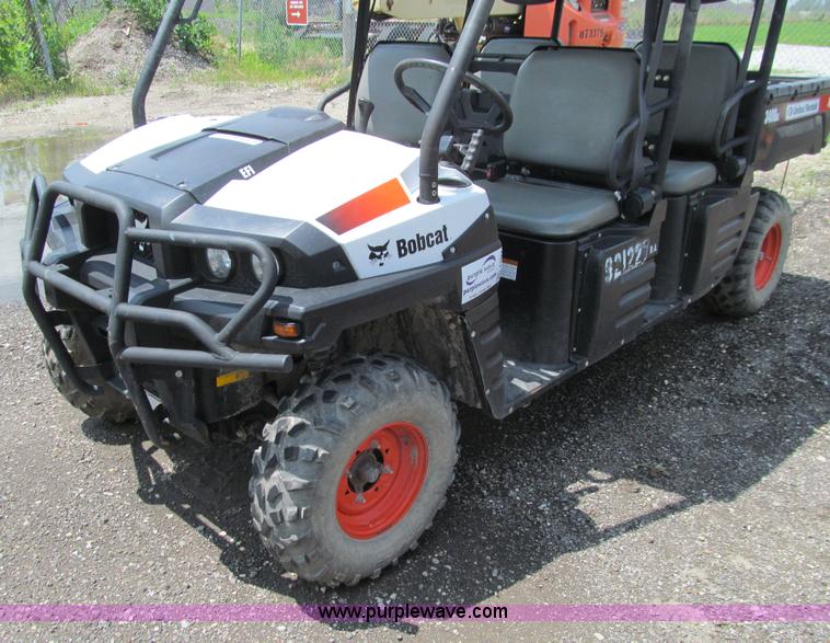 image for item J3477 2012 Bobcat 3400XL utility vehicle