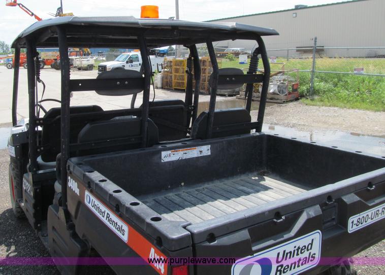 image for item J3477 2012 Bobcat 3400XL utility vehicle
