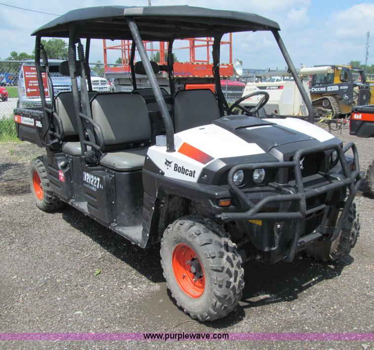 image for item J3477 2012 Bobcat 3400XL utility vehicle