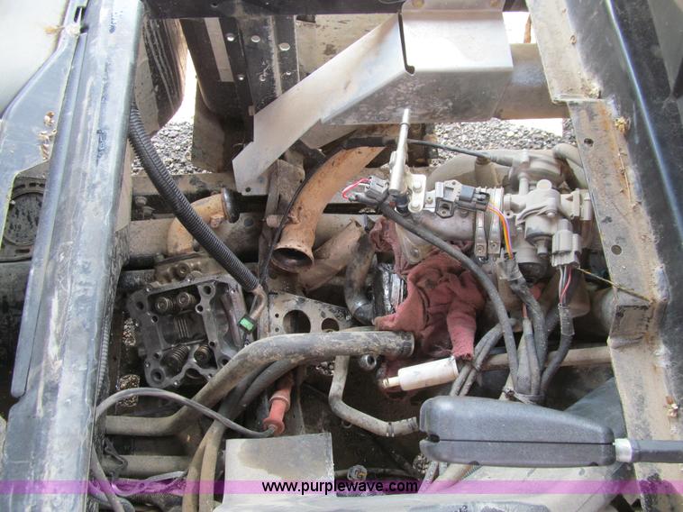 image for item J3477 2012 Bobcat 3400XL utility vehicle