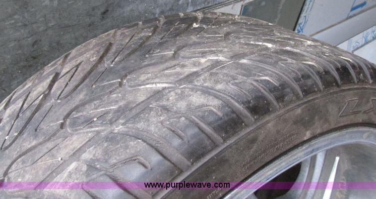 image for item AN9042 (4) TIS 22" wheels