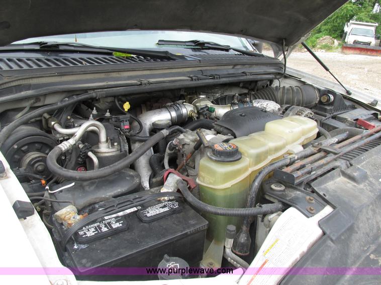 image for item AN9043 2000 Ford F250 Super Duty pickup truck