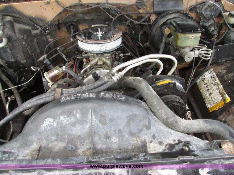 image for item AN9044 1986 Chevrolet Silverado K10 pickup truck