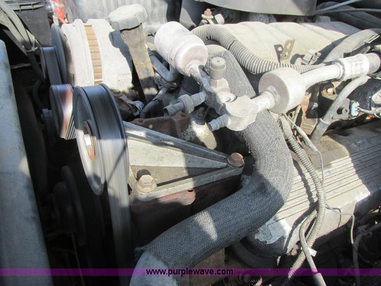 image for item AN9081 1996 Chevrolet K3500 pickup truck