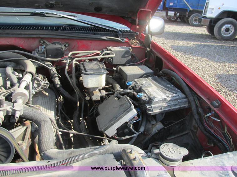 image for item AN9081 1996 Chevrolet K3500 pickup truck