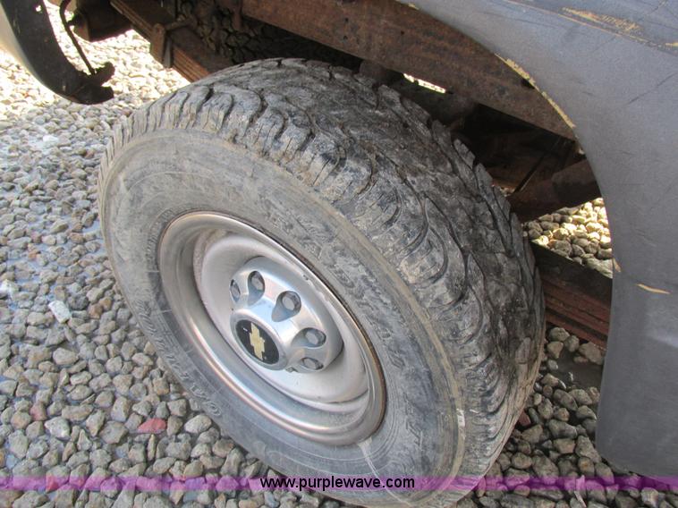 image for item AN9081 1996 Chevrolet K3500 pickup truck