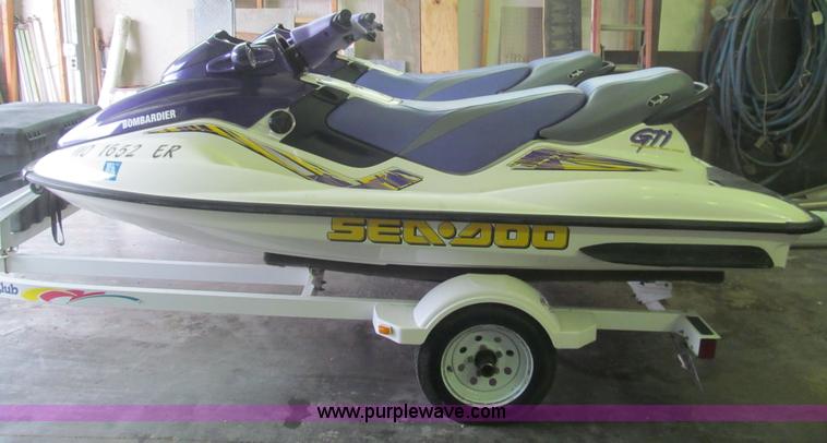 image for item AQ9757 (2) 1999 Seadoo GTI Bombardier personal watercraft