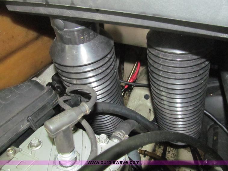 image for item AQ9757 (2) 1999 Seadoo GTI Bombardier personal watercraft