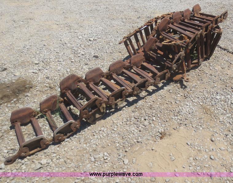 image for item AZ9209 John Deere steel skid steer tracks