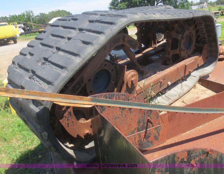 image for item AZ9210 Loegering VTS59R skid steer rubber tracks