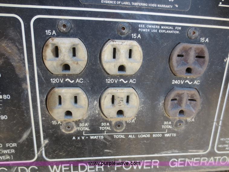 image for item AZ9212 Miller Bobcat 225G AC/DC welder/generator