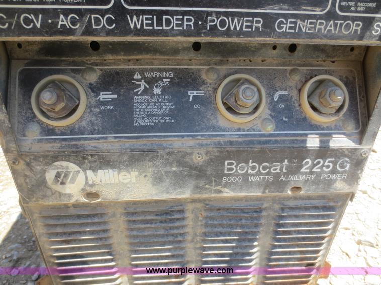 image for item AZ9212 Miller Bobcat 225G AC/DC welder/generator