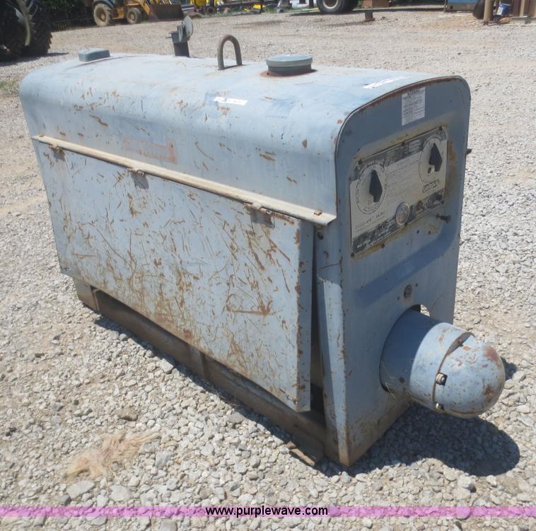 image for item AZ9213 Lincoln Shield-Arc SA-200 arc welder