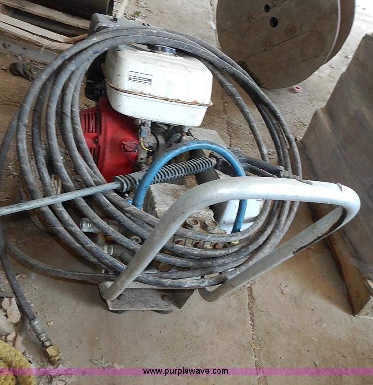 image for item BB9966 Hydro Quip pressure washer