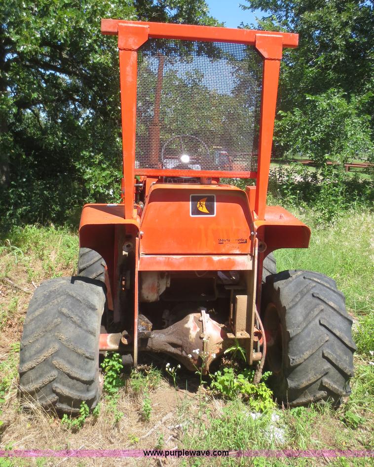 image for item D2101 Ditch Witch R65DD-2 trencher