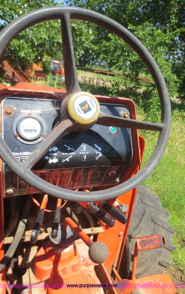 image for item D2101 Ditch Witch R65DD-2 trencher