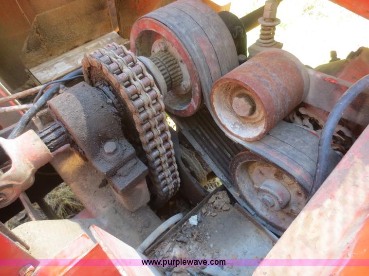 image for item D2101 Ditch Witch R65DD-2 trencher