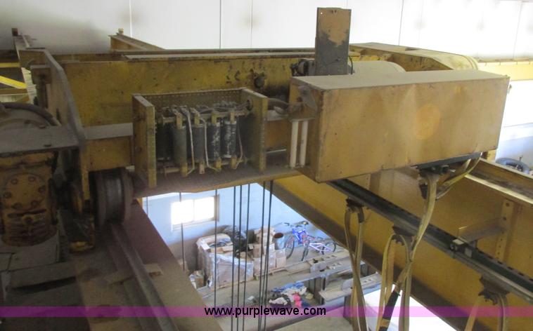 image for item E5181 Robbins & Meyer 15 ton overhead crane trolley