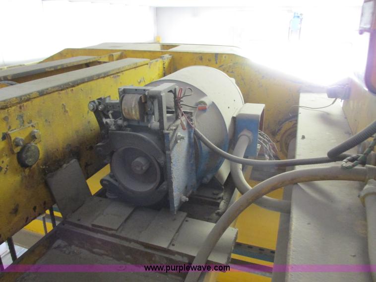 image for item E5181 Robbins & Meyer 15 ton overhead crane trolley