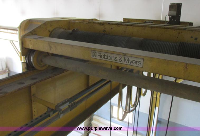image for item E5181 Robbins & Meyer 15 ton overhead crane trolley