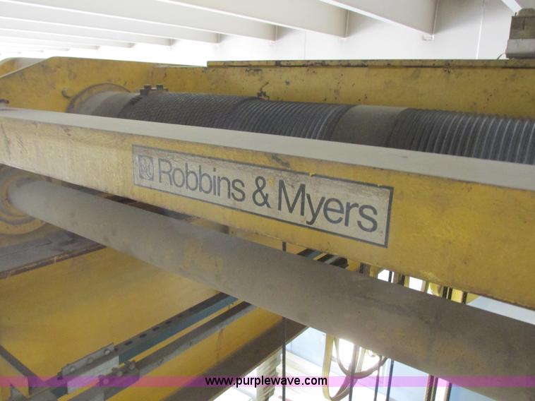 image for item E5181 Robbins & Meyer 15 ton overhead crane trolley