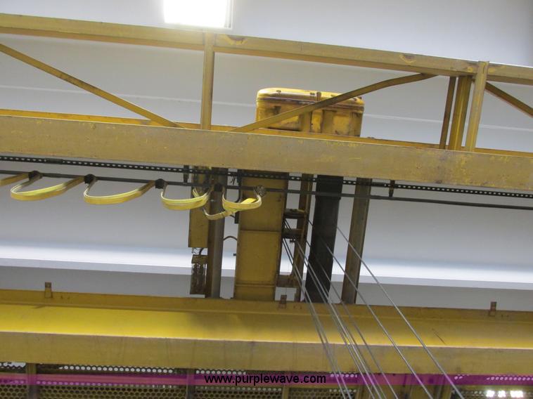 image for item E5181 Robbins & Meyer 15 ton overhead crane trolley