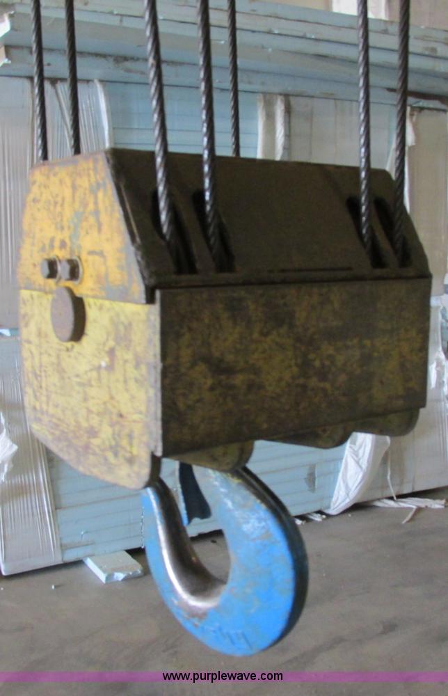 image for item E5181 Robbins & Meyer 15 ton overhead crane trolley