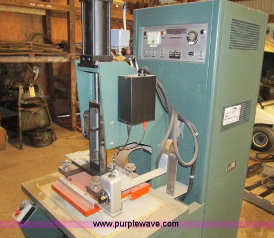 image for item F4948 Seal O Matic 400FS high frequency heat molder