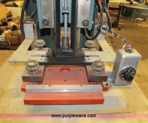 image for item F4948 Seal O Matic 400FS high frequency heat molder