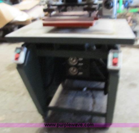 image for item F4948 Seal O Matic 400FS high frequency heat molder