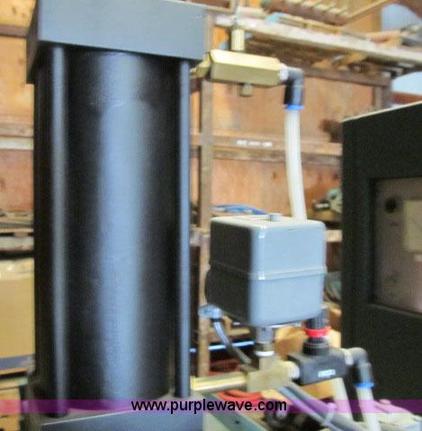 image for item F4948 Seal O Matic 400FS high frequency heat molder