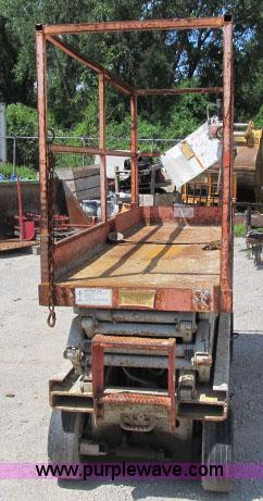 image for item F4949 1995 Skyjack 3220 electric scissor lift