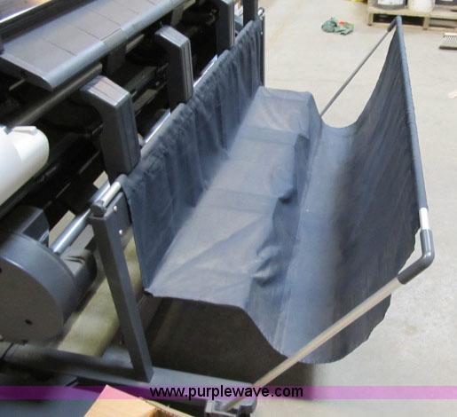 image for item F4954 Canon IPF820 wide format plotter