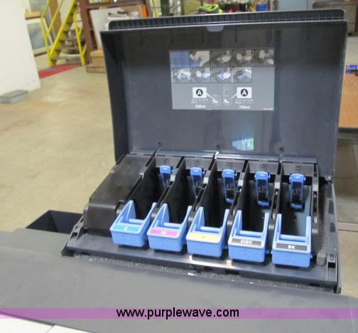 image for item F4954 Canon IPF820 wide format plotter