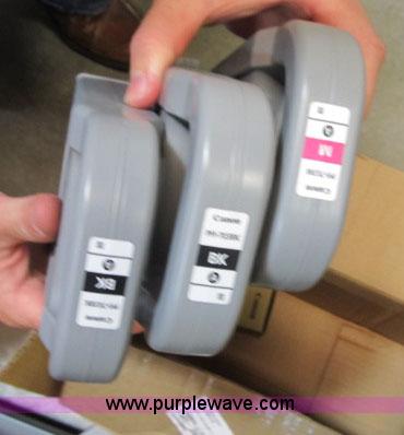 image for item F4954 Canon IPF820 wide format plotter