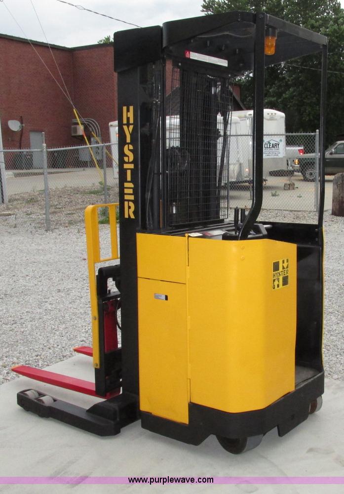 image for item F7408 Hyster N40ER electric forklift