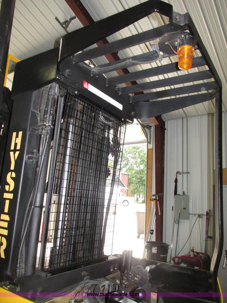 image for item F7408 Hyster N40ER electric forklift