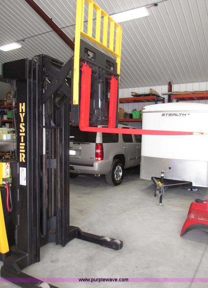 image for item F7408 Hyster N40ER electric forklift