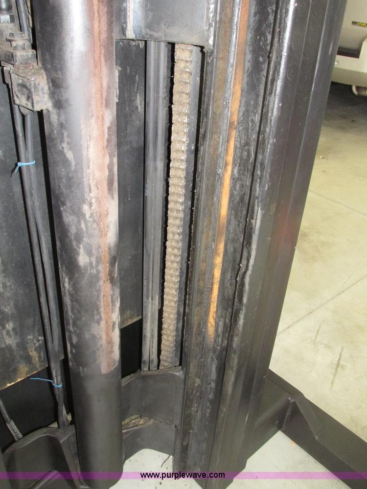 image for item F7408 Hyster N40ER electric forklift