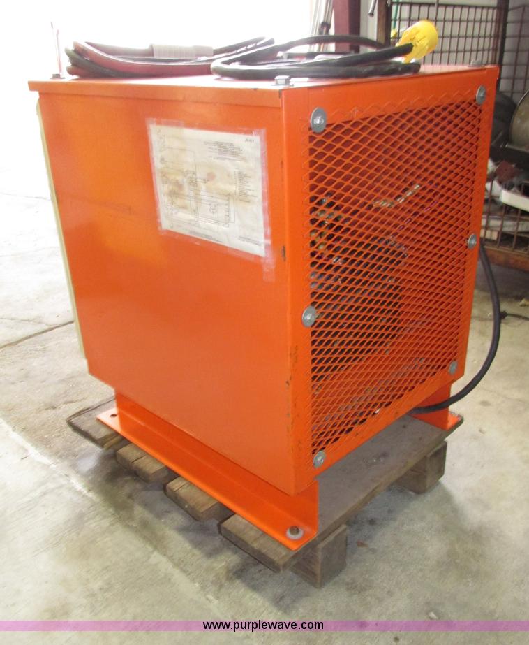 image for item F7408 Hyster N40ER electric forklift