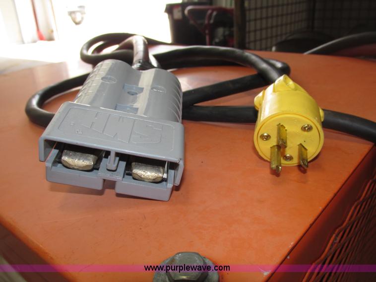 image for item F7408 Hyster N40ER electric forklift