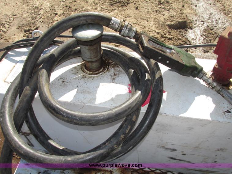 image for item F7423 Delta 78 gallon L-spahped fuel tank