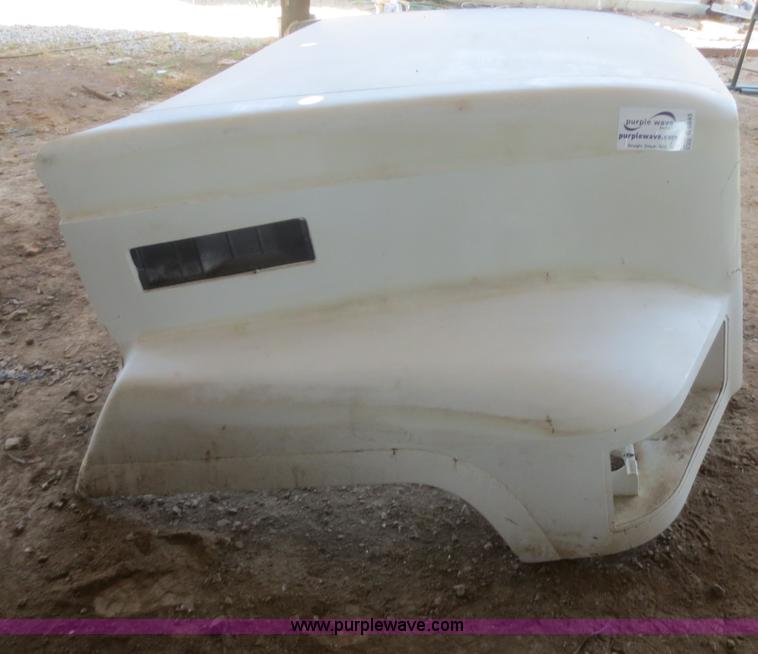 image for item G5845 Mack CH613 fiberglass hood