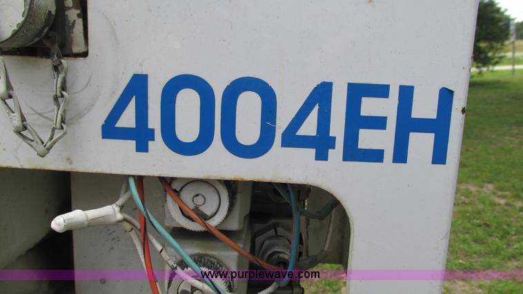 image for item G9279 12'L x 8'W service bed