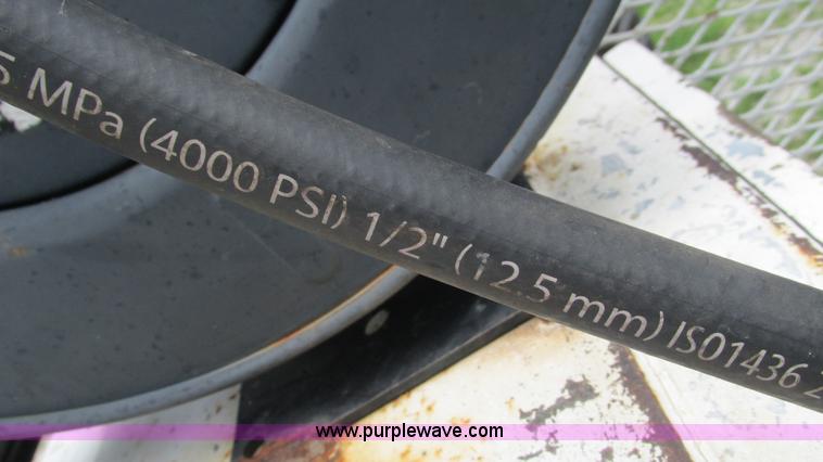 image for item G9279 12'L x 8'W service bed