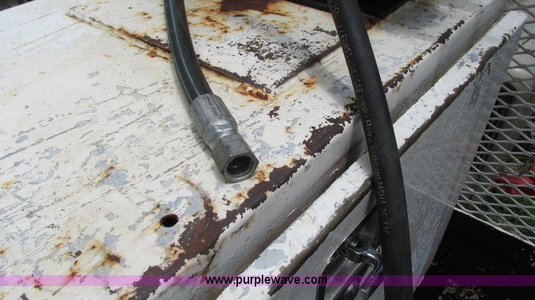 image for item G9279 12'L x 8'W service bed