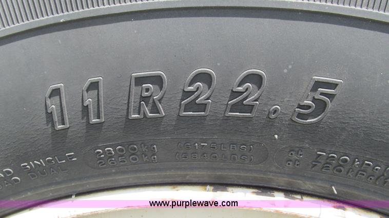 image for item G9280 1999 Kenworth T300 semi truck