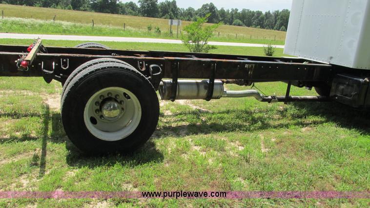 image for item G9280 1999 Kenworth T300 semi truck